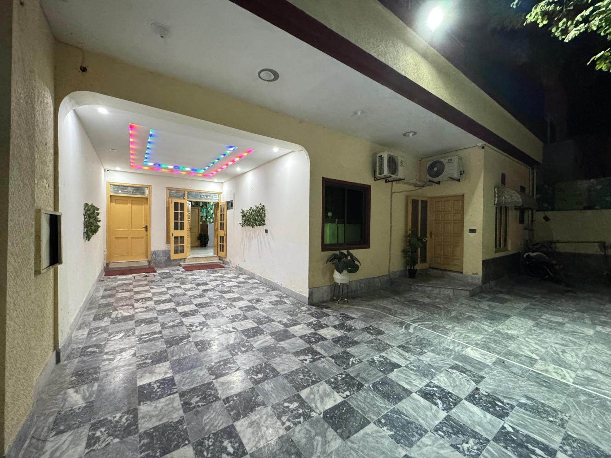 Royal Executive Residency Hotel Islamabad Luaran gambar